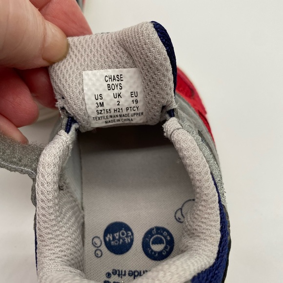 Surprize by Stride Rite Chase Sneakers - Picture 6 of 10